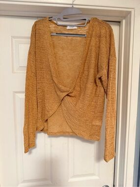SAGE THE LABEL Twist Front Lightweight Knit Sweater Camel Medium NWOT